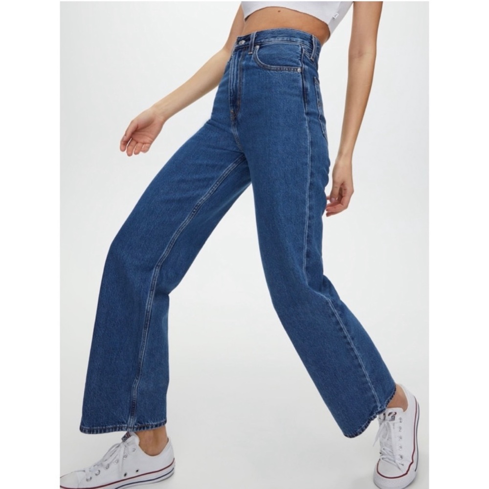 Levi's® Premium
HIGH LOOSE JEAN 25